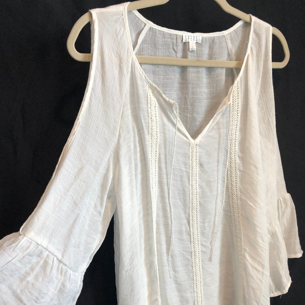 cold shoulder lightweight top